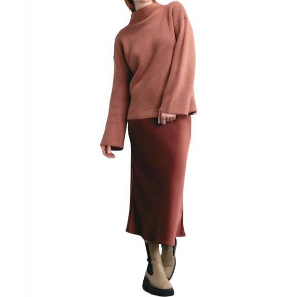 DARLING Dresses & Skirts - NEW DARLING glide skirt in sable